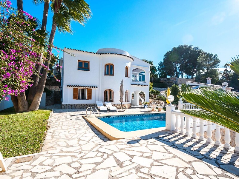 Mediterrane villa met zwembad te koop Benissa San Jaime Costa Blanca